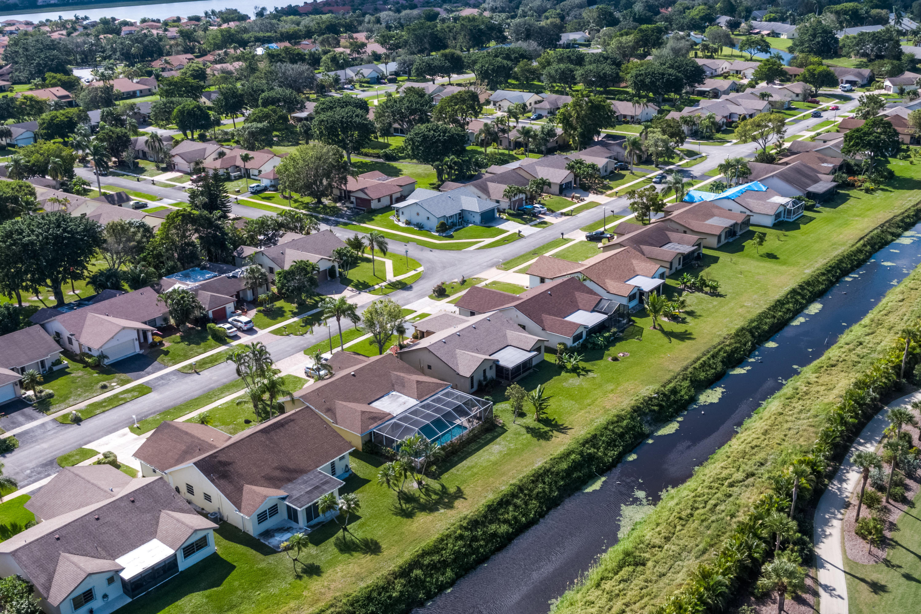 BOCA CHASE - Residential