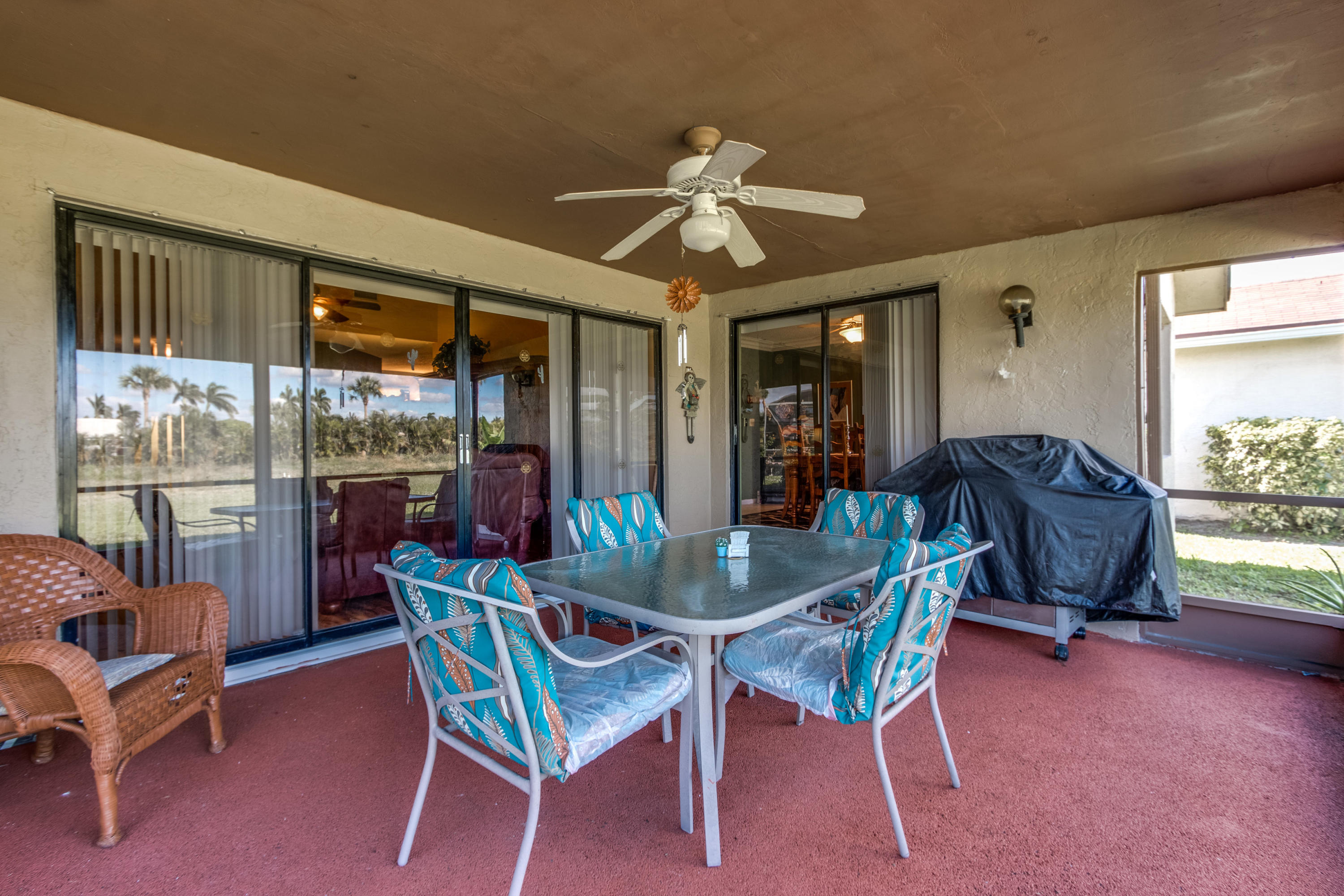 BOCA CHASE - Residential