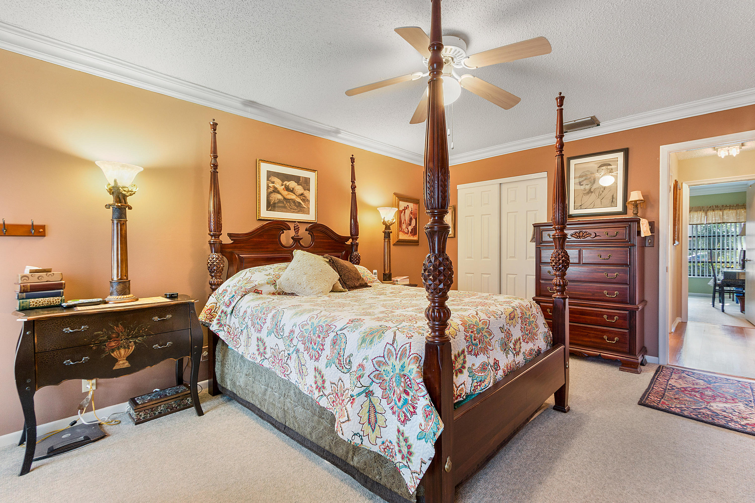 BOCA CHASE - Residential