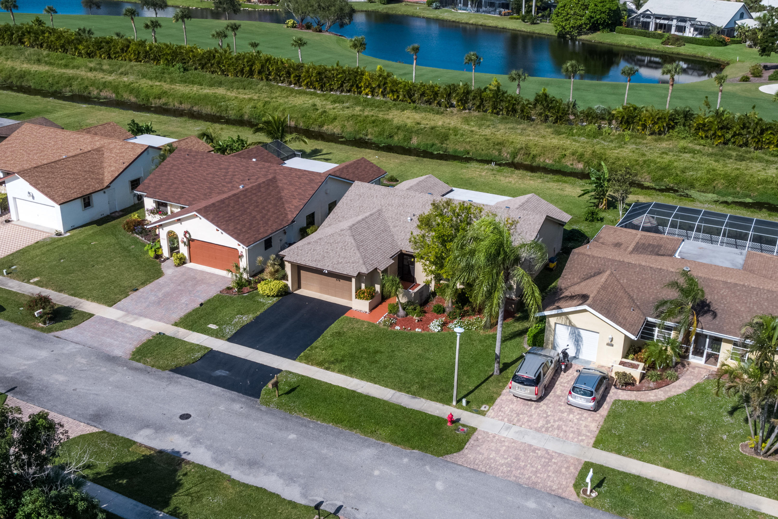 BOCA CHASE - Residential