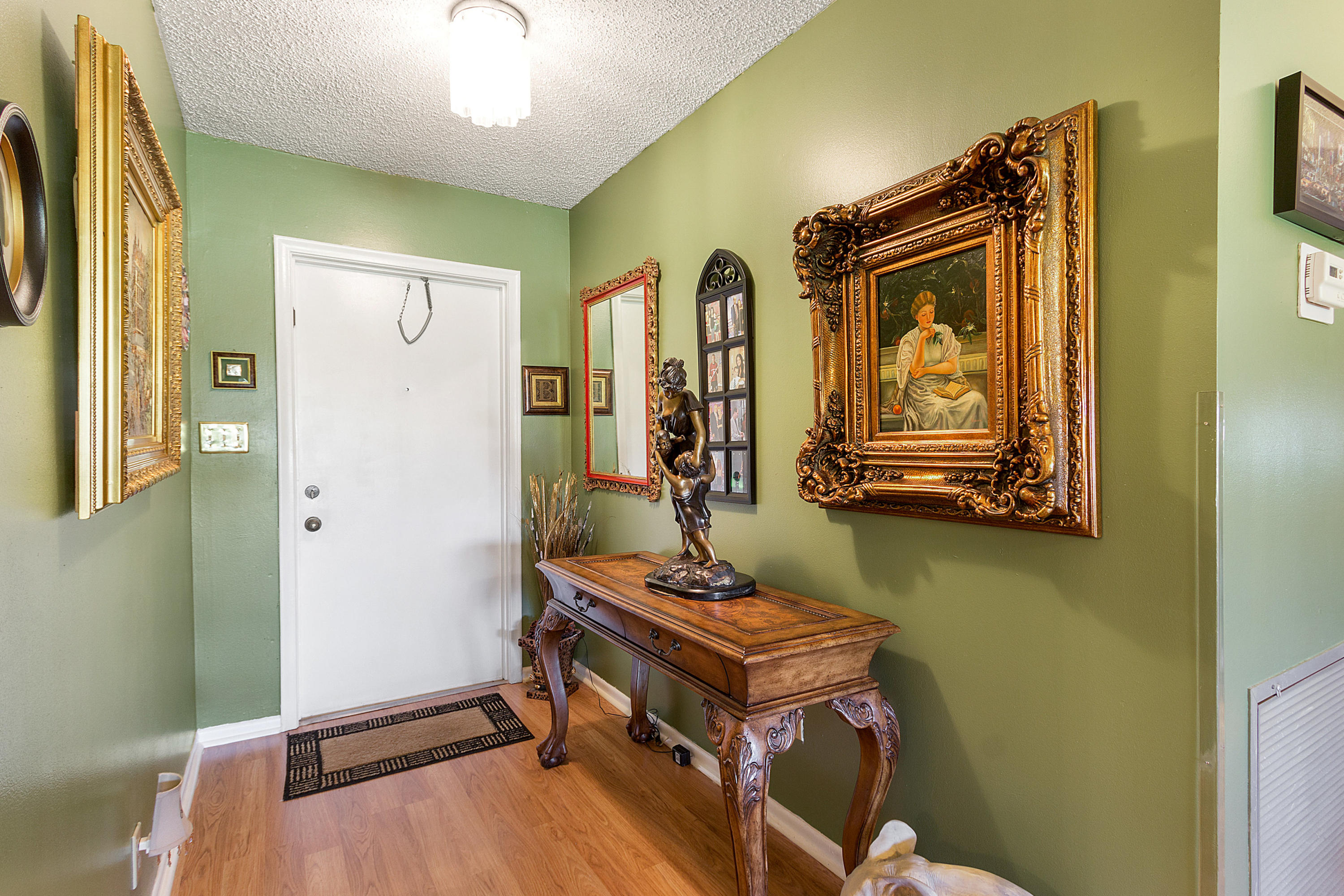 BOCA CHASE - Residential