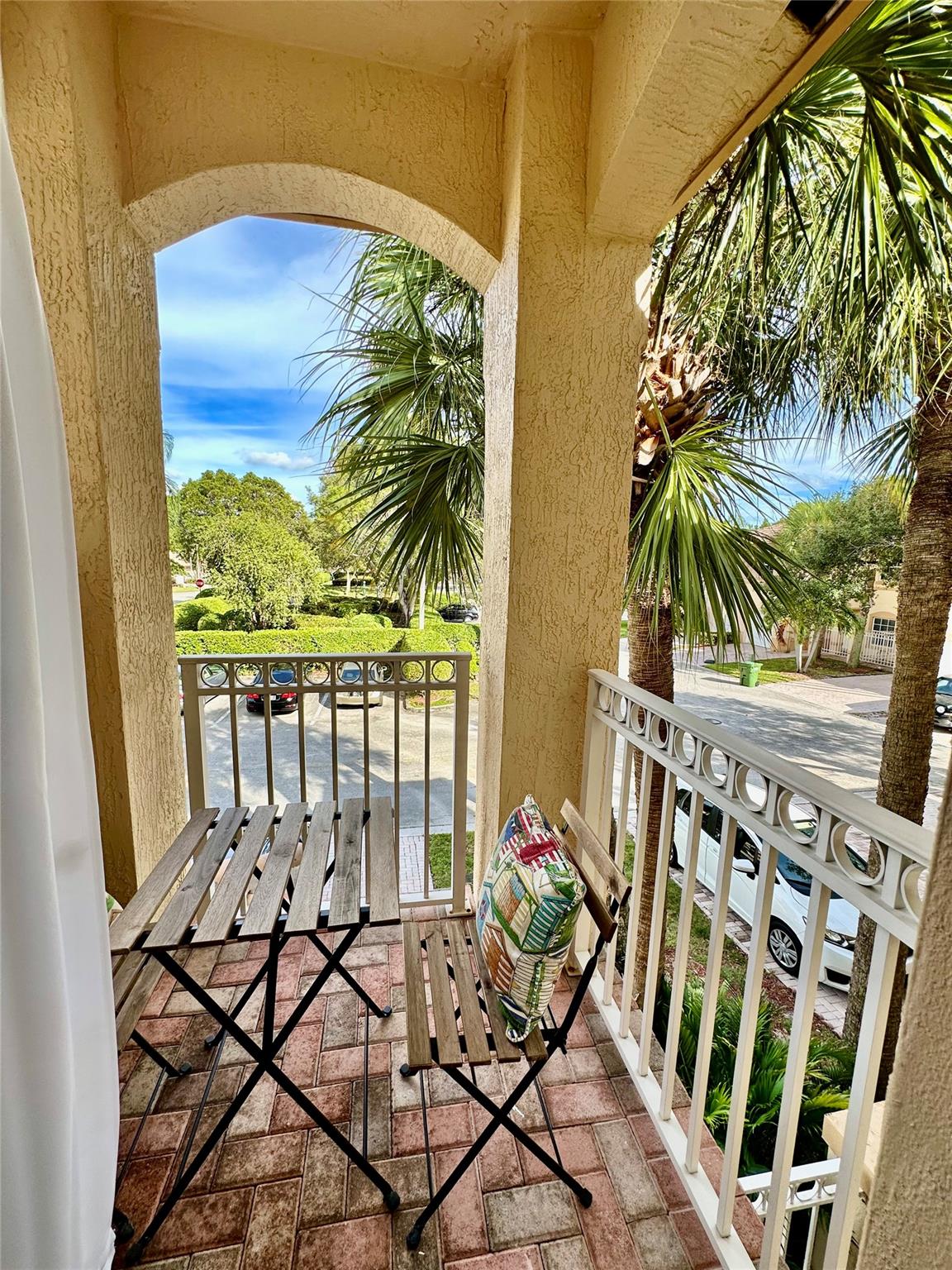 Pembroke Isles V 166-46 B - Residential Lease