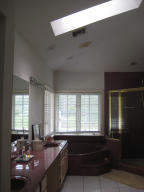 Palm Beach Country Estate - Residential