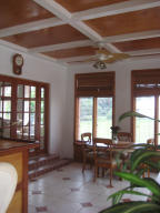 Palm Beach Country Estate - Residential