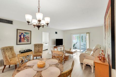 1117 Lake Terrace 207 Boynton Beach FL 33426