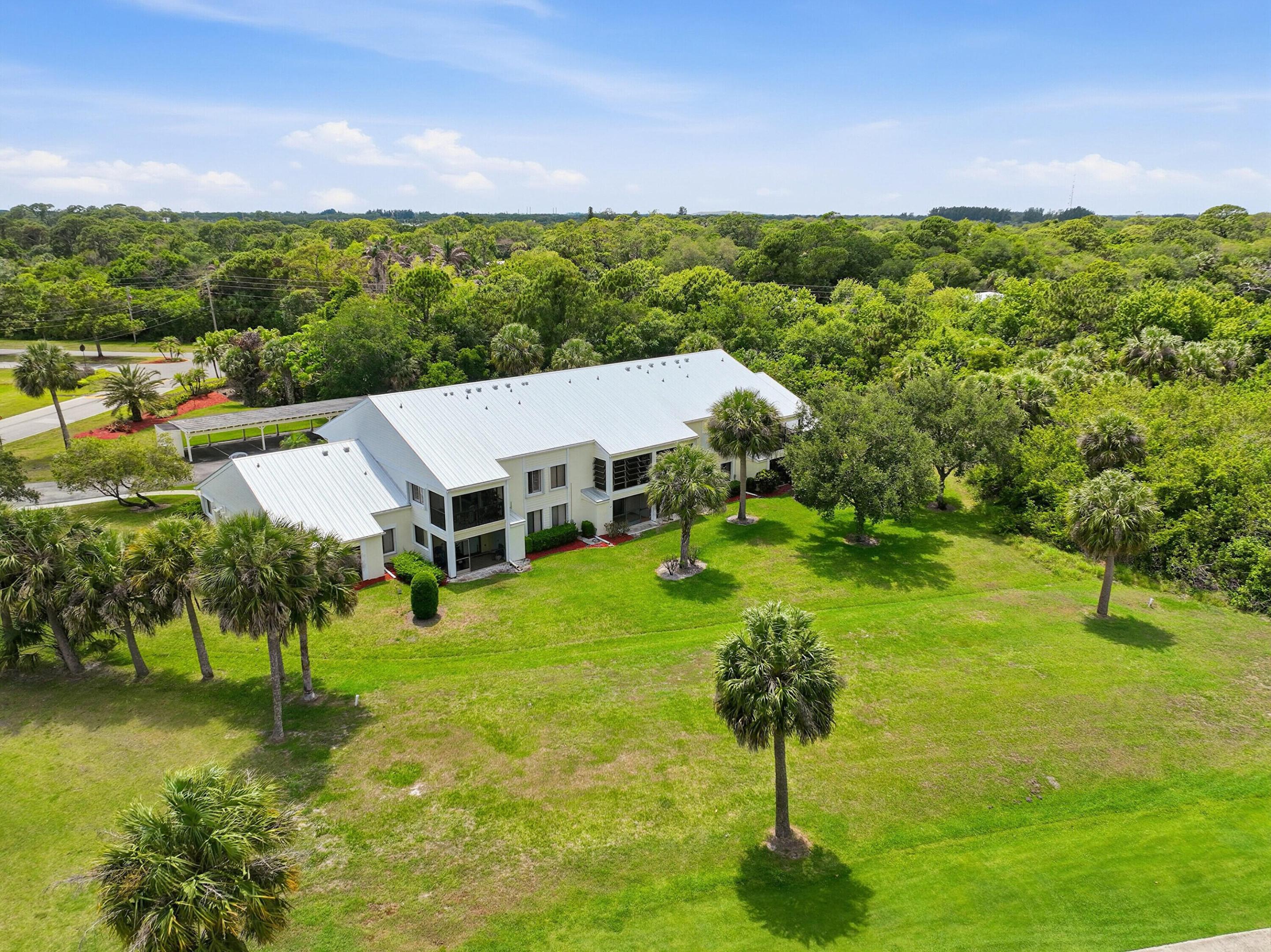 GATOR TRACE CONDOMINIUM 1 - Residential
