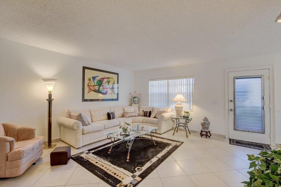 KINGS POINT CAPRI CONDOS - Residential