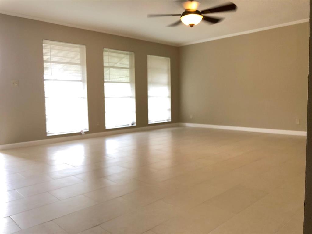 CRYSTAL LAKE 4TH SEC - Residential