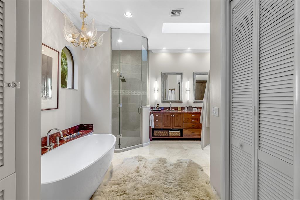 THE MOORINGS UNIT 5 ''''T - Residential