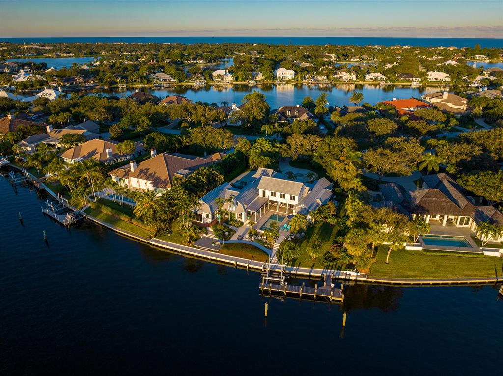 THE MOORINGS UNIT 5 ''''T - Residential