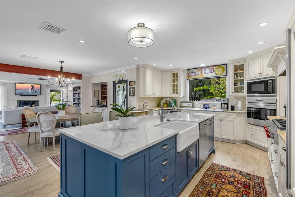 THE MOORINGS UNIT 5 ''''T - Residential