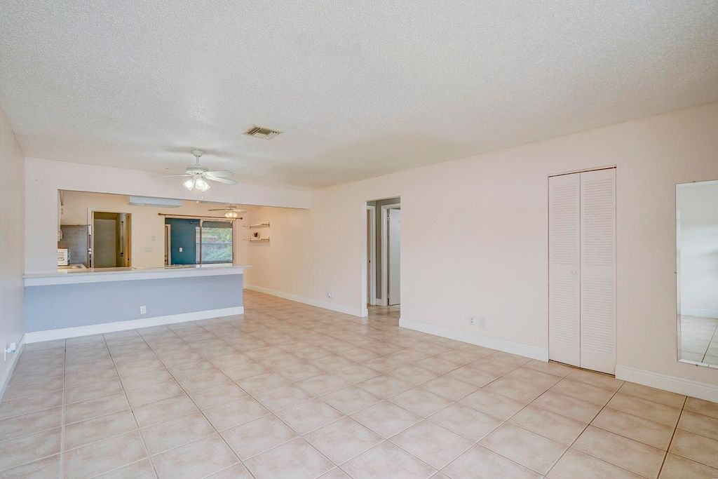 Photo of 3929 Kenas Street, Palm Beach Gardens, FL 33403 (MLS # B26011306)
