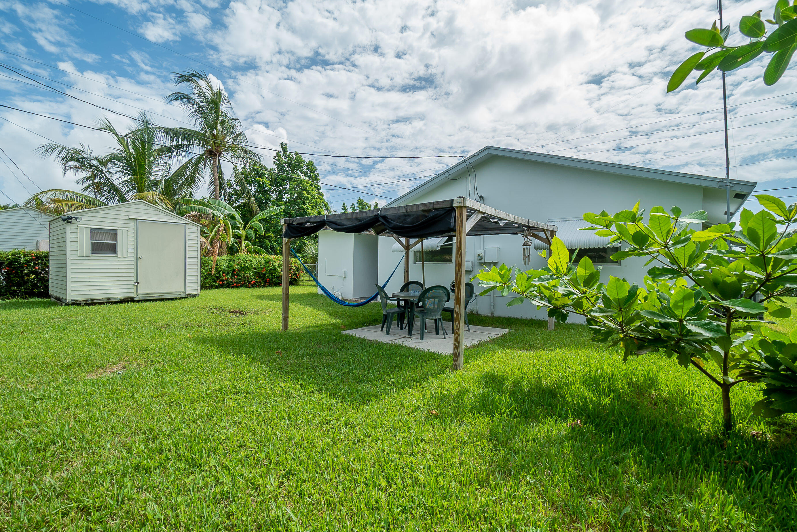 BOWERS PARK - Residential