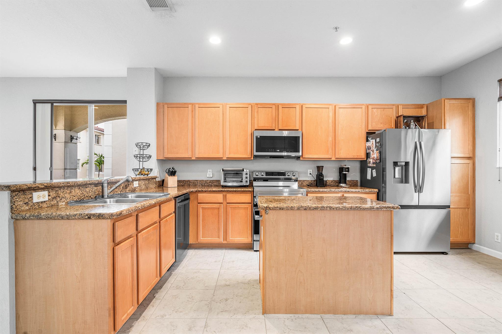 QUANTUM PARK TOWNHOMES - Residential