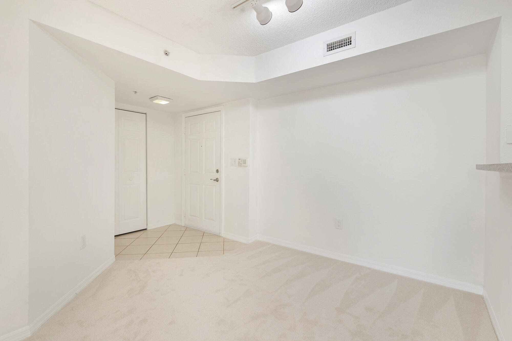 Flagler Pointe - Residential Lease