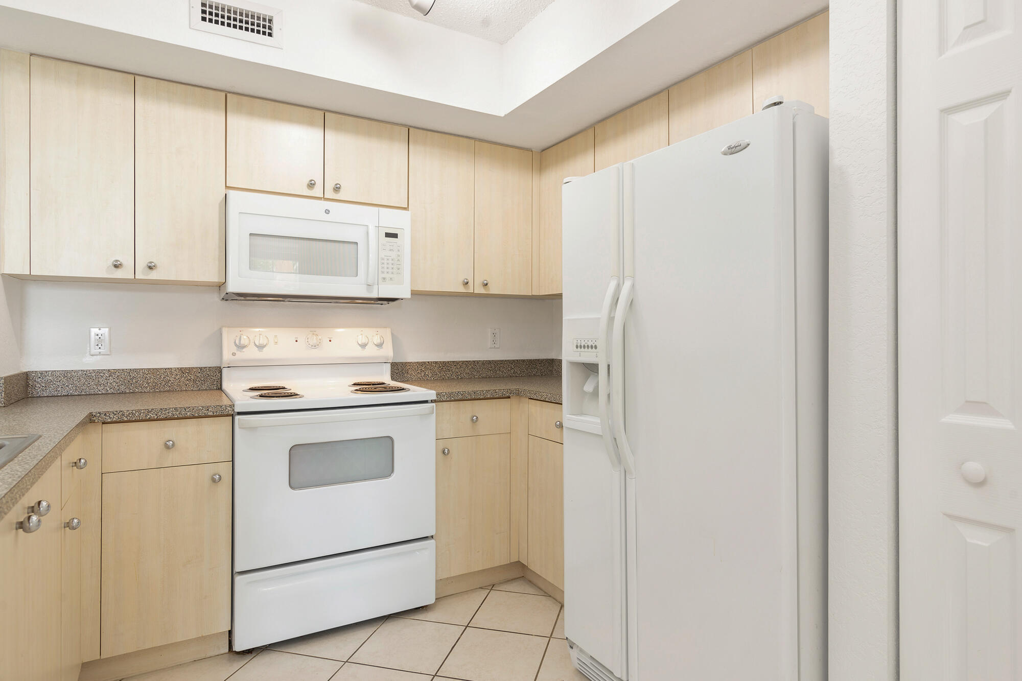 Flagler Pointe - Residential Lease