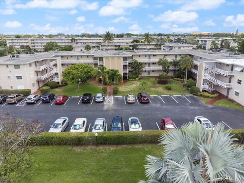 2615 N Garden Drive 206 Lake Worth FL 33461