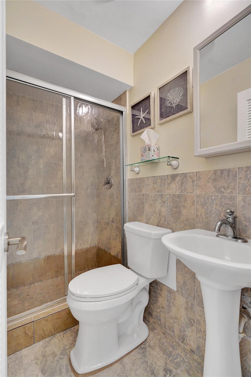 WHITTIER TOWERS CO-OP - Residential Lease