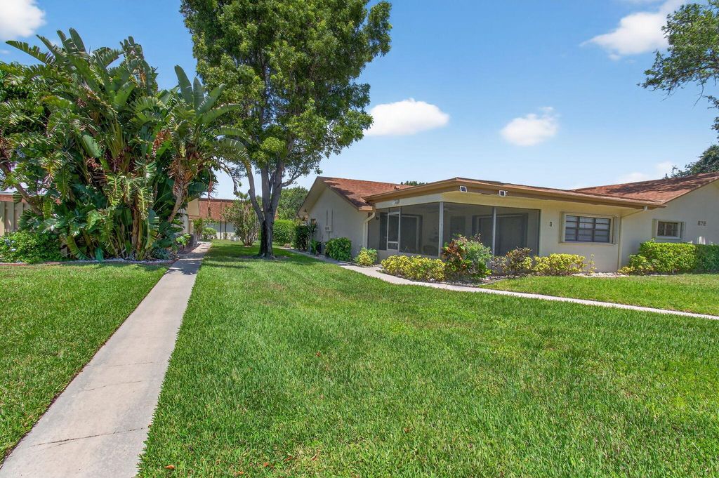 Photo of 872 NW 29th Avenue #A, Delray Beach, FL 33445 (MLS # R11100648)