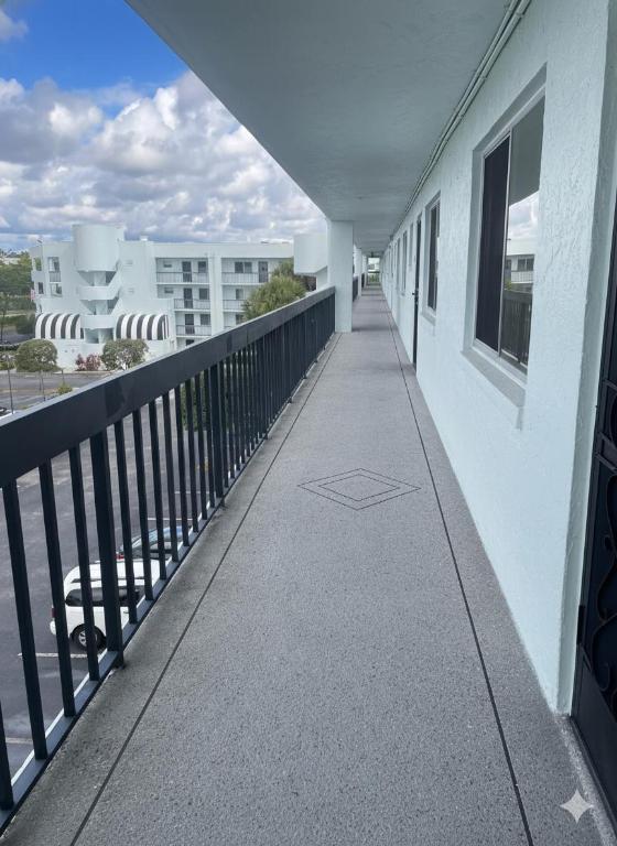 View photos, virtual tours, details... 6698 10th Avenue N 427