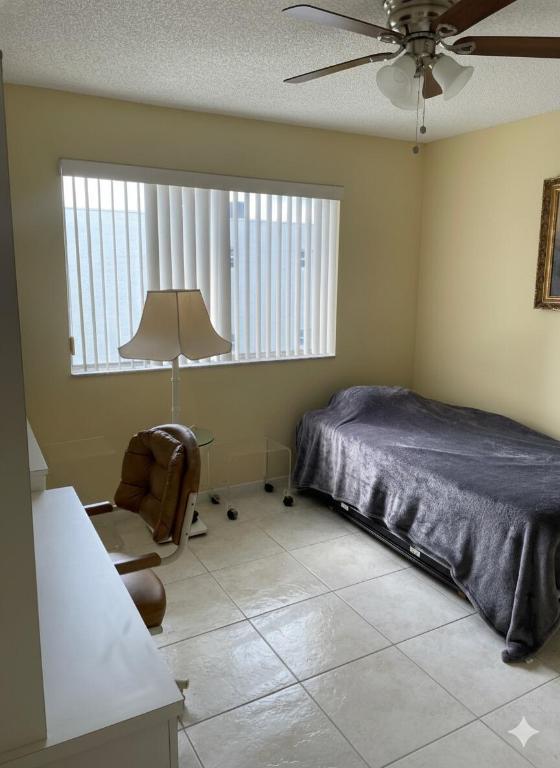 HAMLET AT POINCIANA COND DECL FILED 8-5-86 - Residential