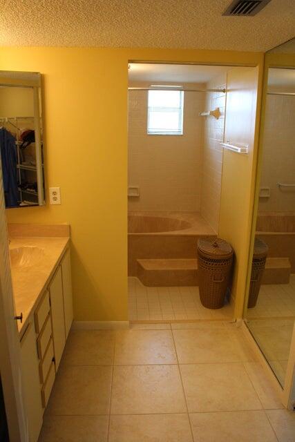 HAMLET AT POINCIANA COND DECL FILED 8-5-86 - Residential