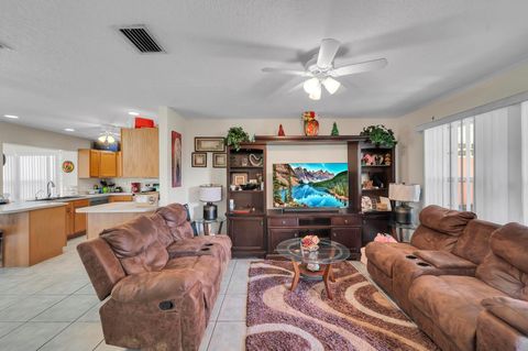 A home in Port St Lucie