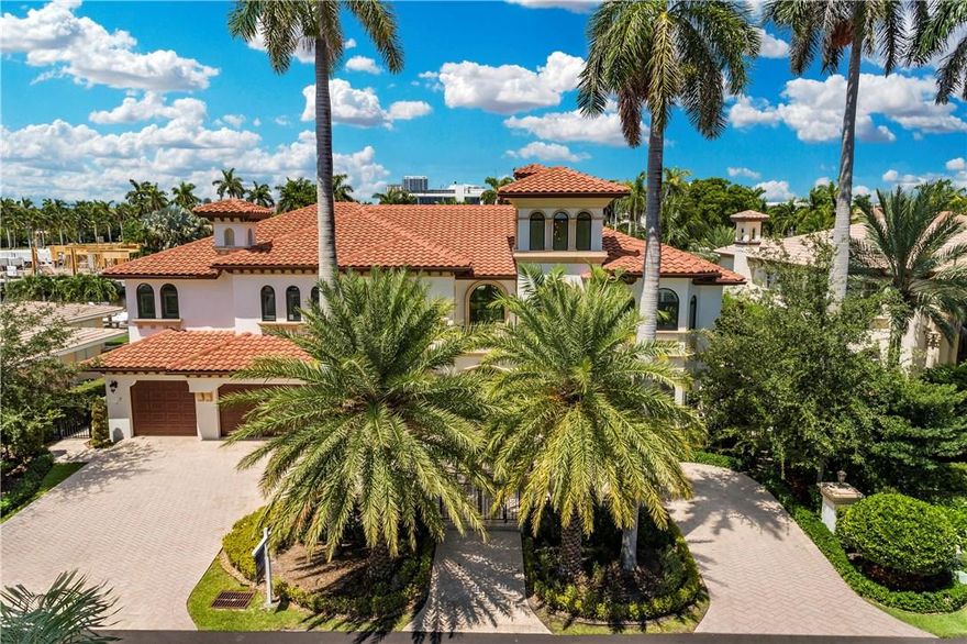 Impeccable estate w/100'of water frontage, 100 amp, 50 amp & 30 amp power on dock. Luxurious master suite w/huge waterfront balcony. Media room, control for smart home system, speaker system throughout house. Limestone floors, elevator, up & downstairs laundry rooms. Saline system pool, outdoor kitchen w/2 fridges, cabana bath. Full house generator, double the fuel capacity. Whole house propane gas. Furniture & electronics, including TVs, not included in asking price everything as seen available.