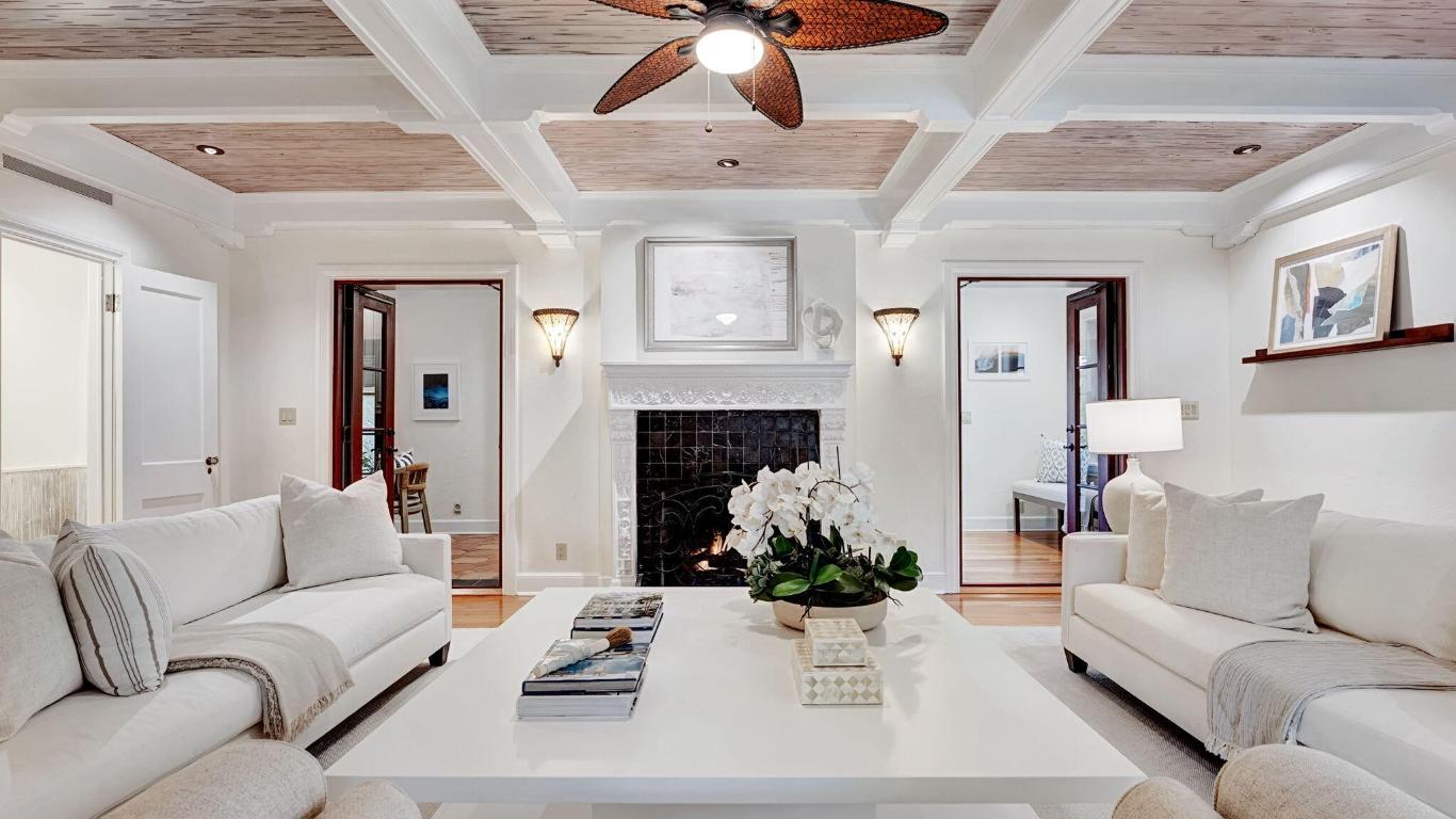 PERSHING PARK LAKE ADD IN - Residential