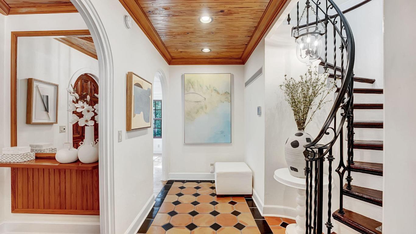 PERSHING PARK LAKE ADD IN - Residential