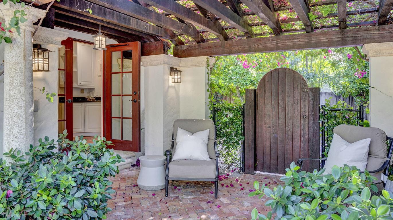 PERSHING PARK LAKE ADD IN - Residential