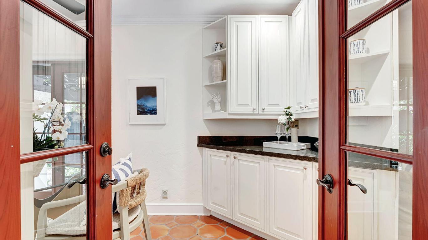 PERSHING PARK LAKE ADD IN - Residential