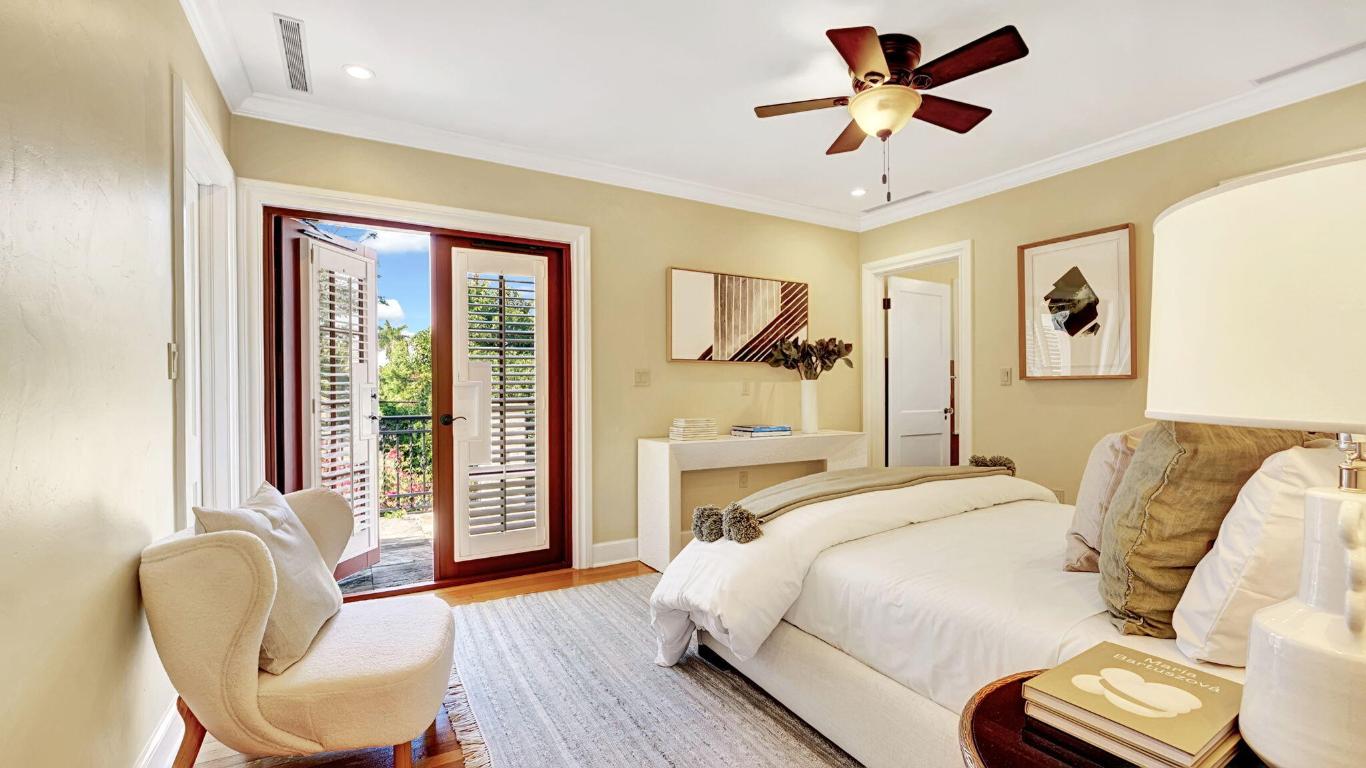 PERSHING PARK LAKE ADD IN - Residential