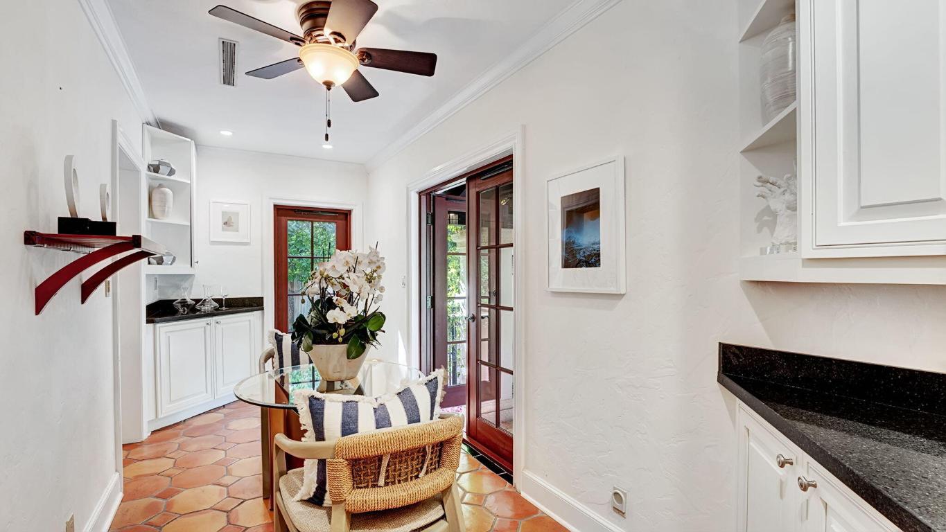 PERSHING PARK LAKE ADD IN - Residential