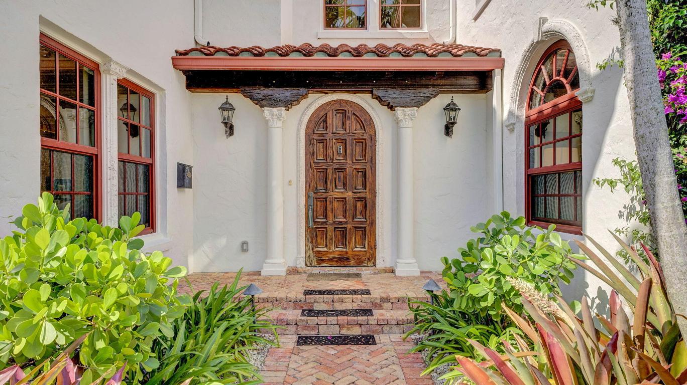 PERSHING PARK LAKE ADD IN - Residential