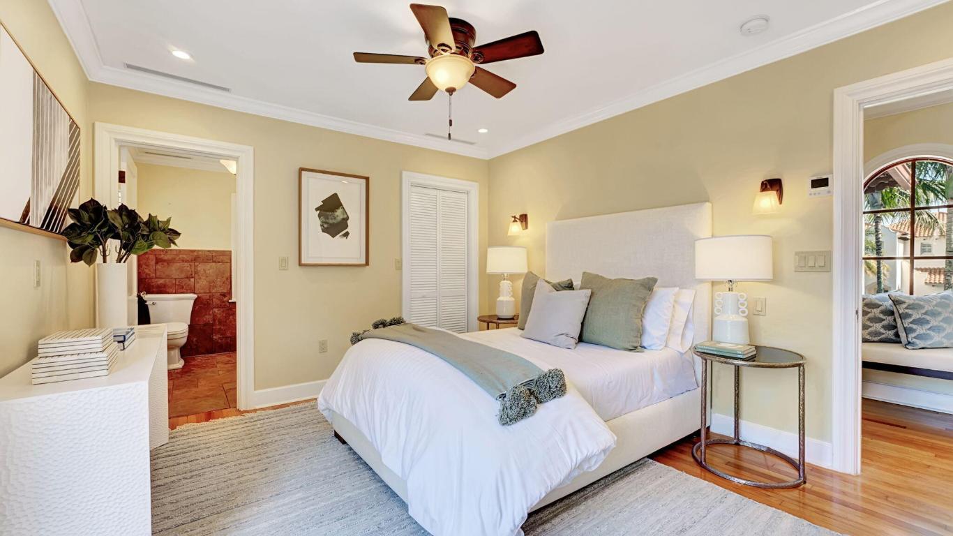 PERSHING PARK LAKE ADD IN - Residential