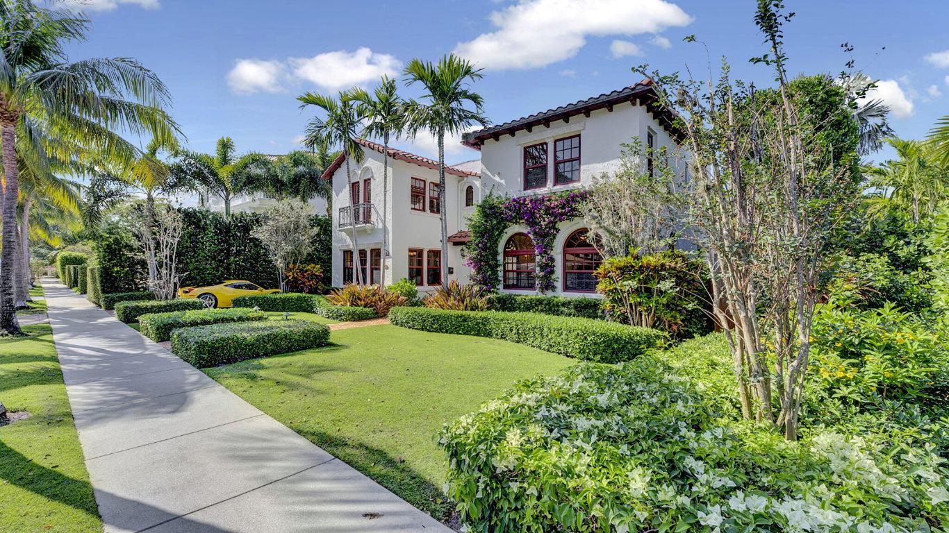 PERSHING PARK LAKE ADD IN - Residential