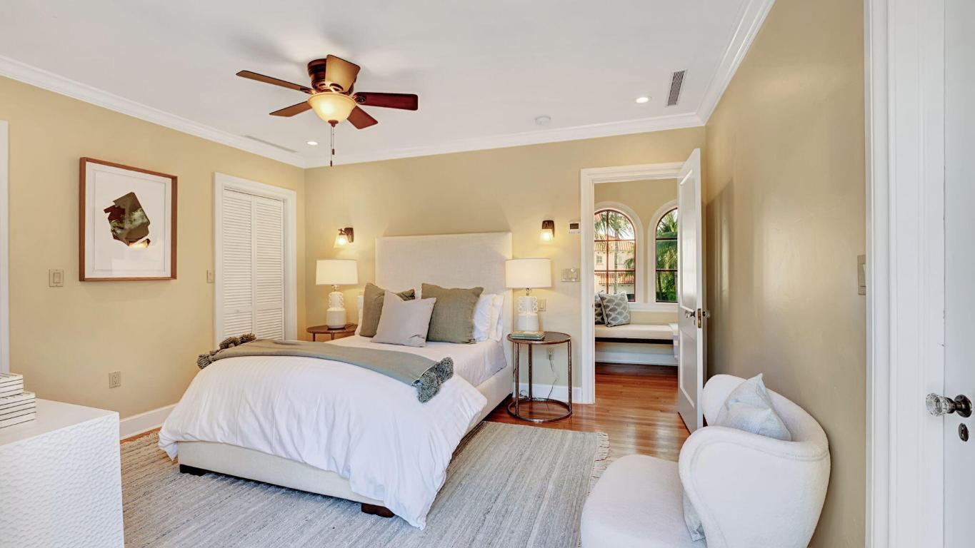 PERSHING PARK LAKE ADD IN - Residential