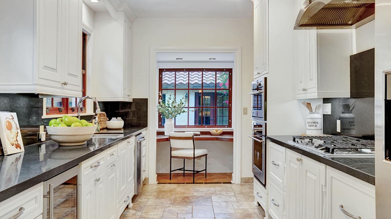 PERSHING PARK LAKE ADD IN - Residential