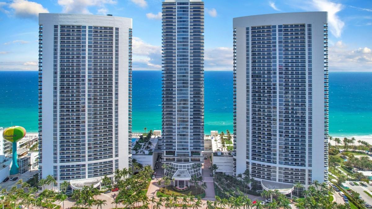 BEACH CLUB TWO - Residential Lease