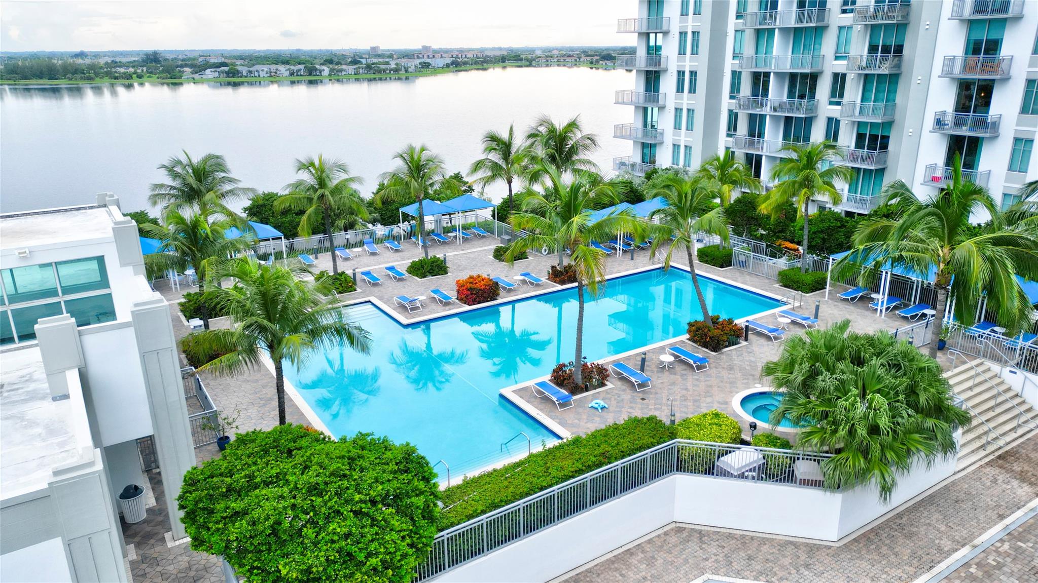 Updated, Move In Ready. Largest 1bed 1 bath model; 774 sqft., Direct Waterfront View from all Windows & Balcony Patio, Pets Welcome. Water & Internet included, Garage Parking, Sold Furnished or Unfurnished. Soaring 12-ft Volume Ceilings & Windows. Stainless Steel Appliances. New:Quartz Countertops, Backslash, Sink, Garbage Disposal, Window Treatments & Furniture. Lease Immediately; 12 Times/Year, 24-hr Lobby Attendant, Business Center, Resort Style Heated Pool, Hot Tub, BBQs, State of the art Fitness Center & Yoga Room, Clubhouse; Kitchen, Dining Room, Pool Table. Centrally located in Downtown West Palm Beach, FL. Few minutes to Airport, Beach, I95, Palm Beach Island. Walk to City Place; Shopping, Dining, Entertainment, Brightline Station, Kravis Performing Arts Center, Convention Center.
