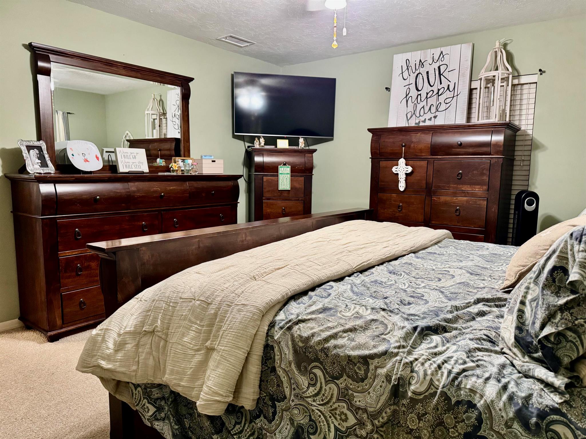 WOODLAND PARK - Residential