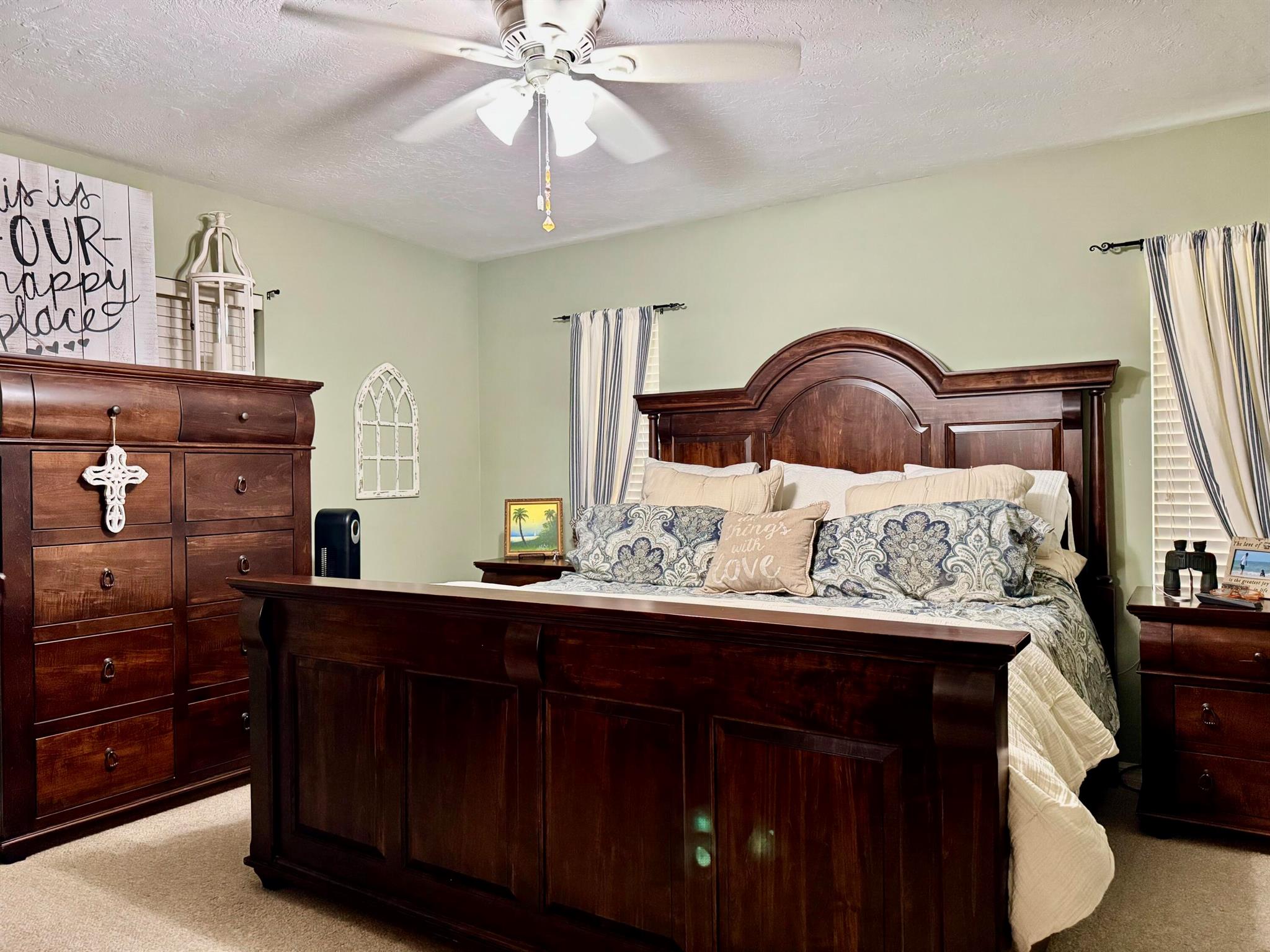 WOODLAND PARK - Residential