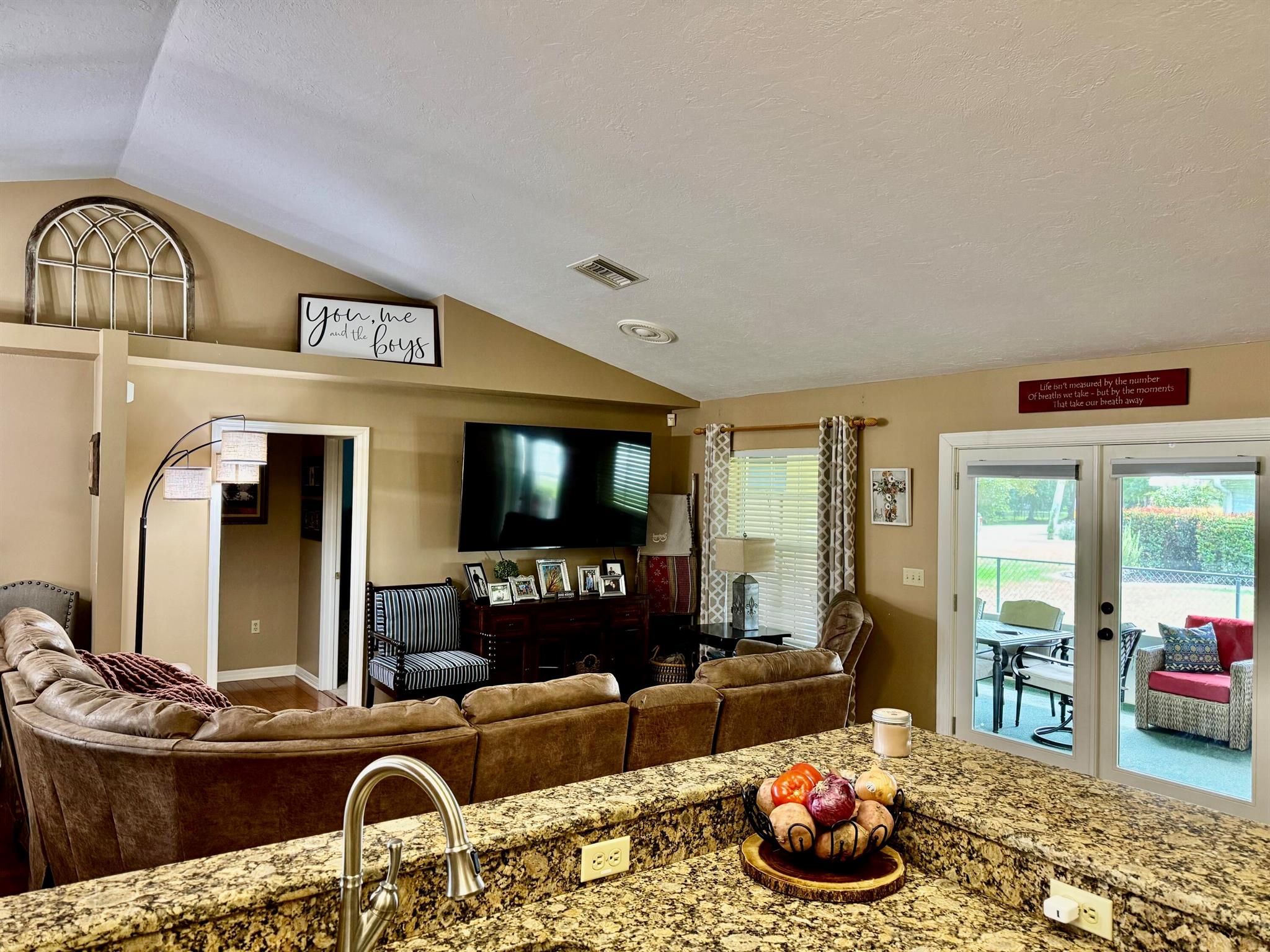 WOODLAND PARK - Residential