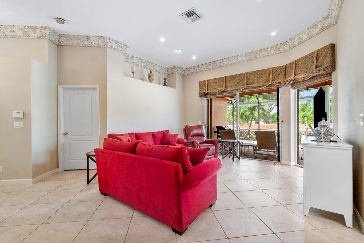 8161 Quail Meadow Way