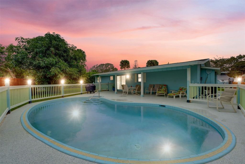 Photo of 4645 NE Dudley Circle, Jensen Beach, FL 34957 (MLS # F10418530)