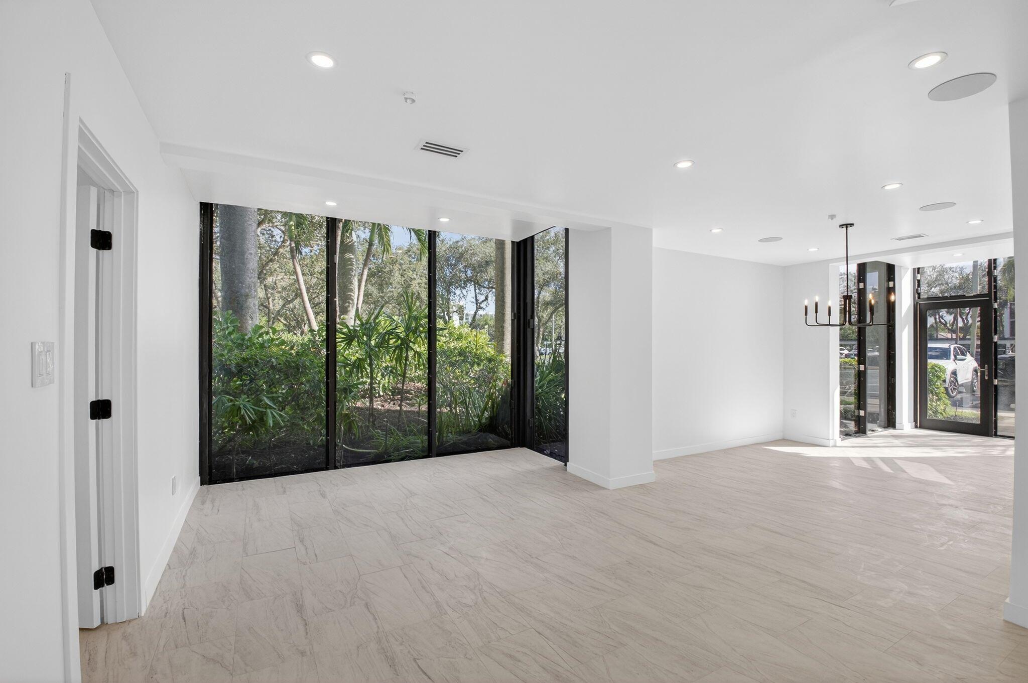 LAKEWOOD MIDRISE CONDO - Residential