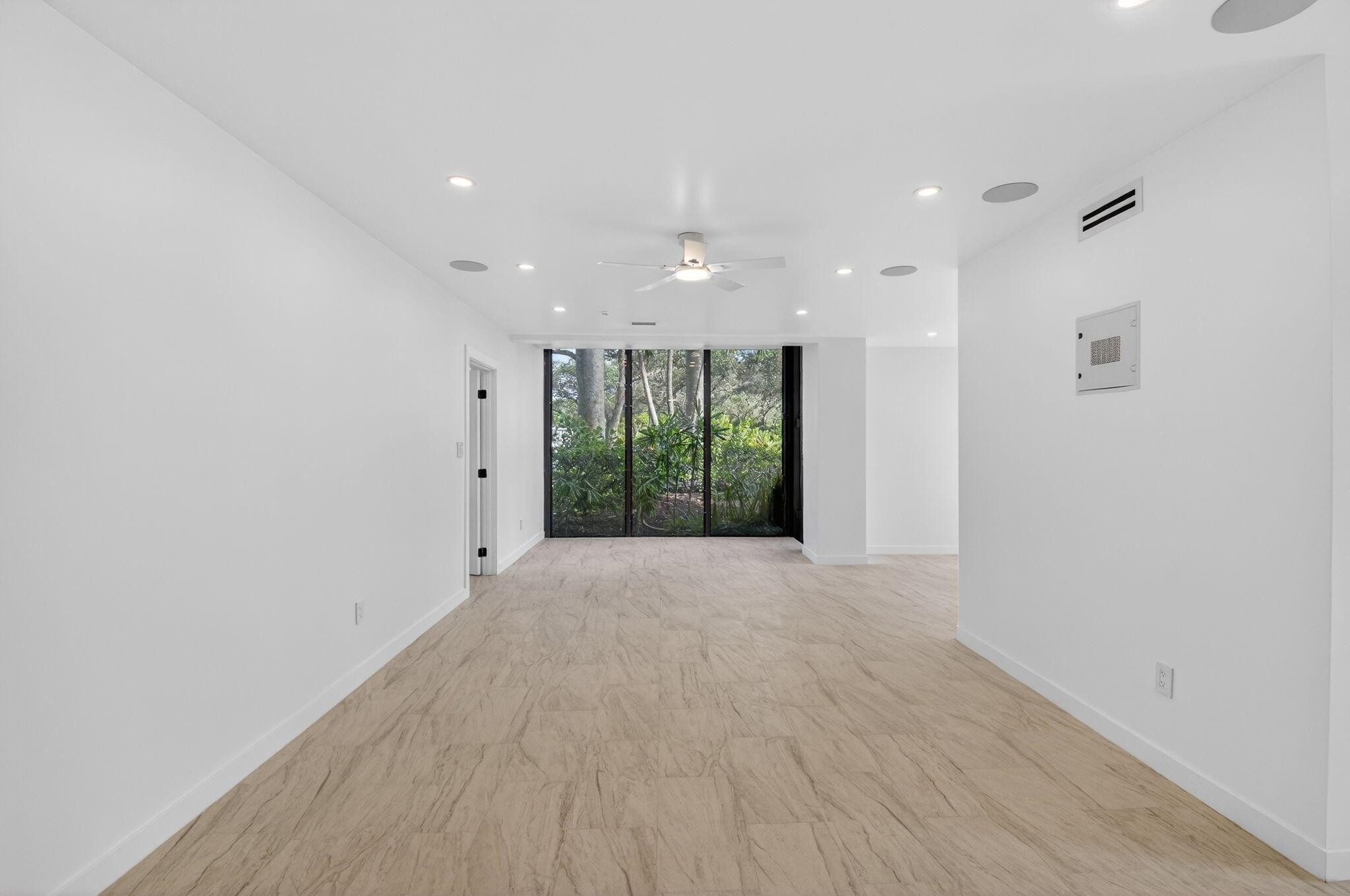 LAKEWOOD MIDRISE CONDO - Residential