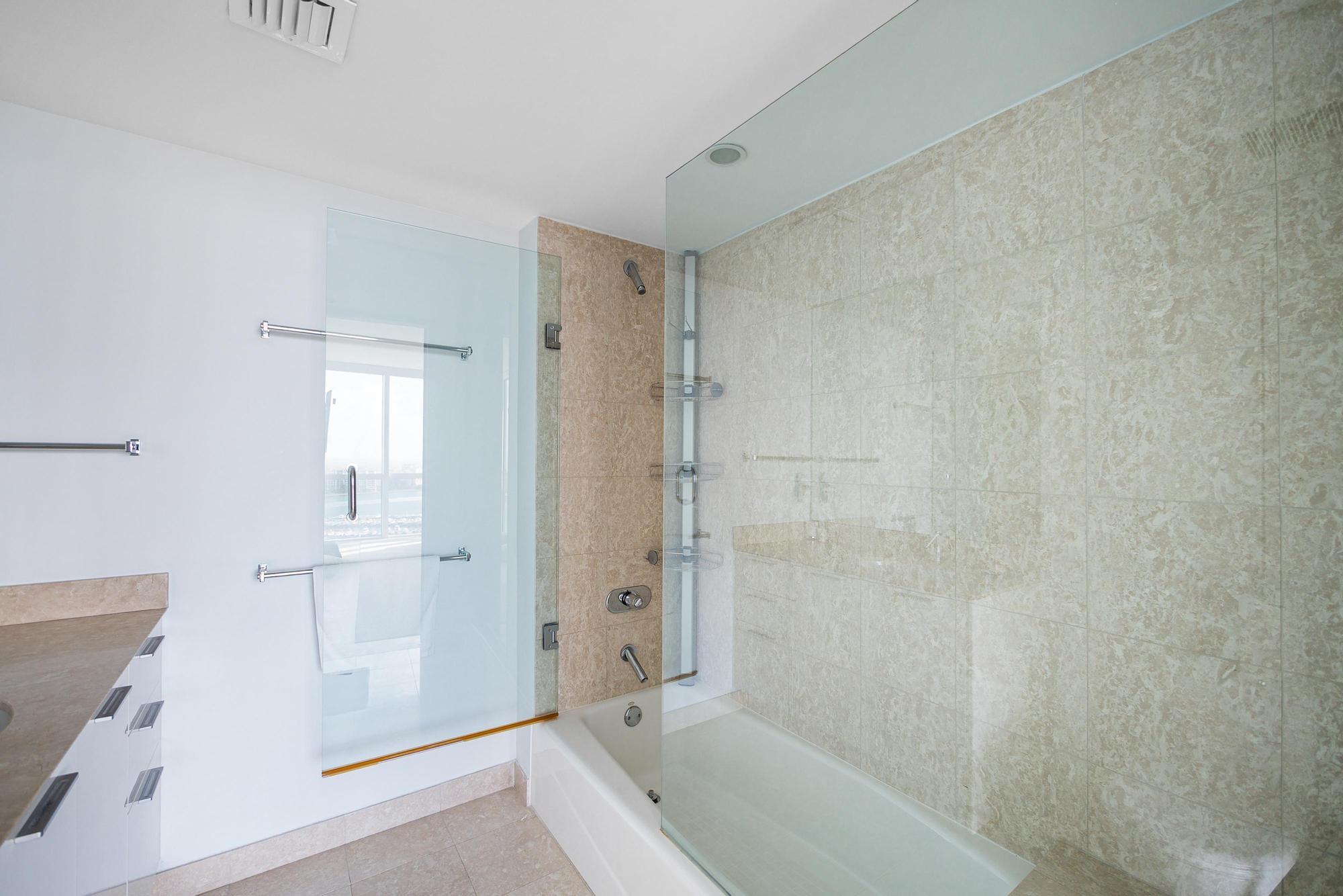 MURANO GRANDE PORTOFINO - Residential