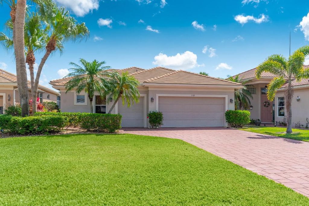 Photo of 3189 SE Carrick Green Court, Port Saint Lucie, FL 34952 (MLS # R10987550)